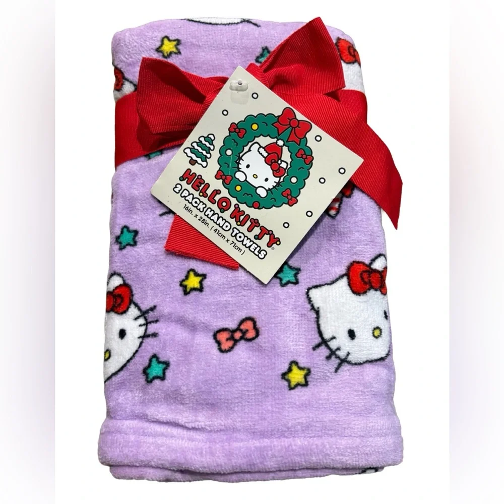 SANRIO HELLO KITTY NWT 2pc Christmas hand towel set -purple/red -16x28